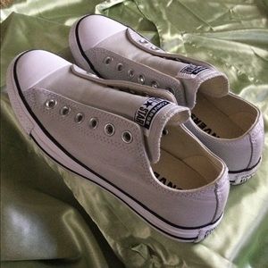 Converse Leather lace-less sneakers 7M